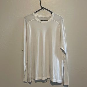 Lululemon white king sleeve